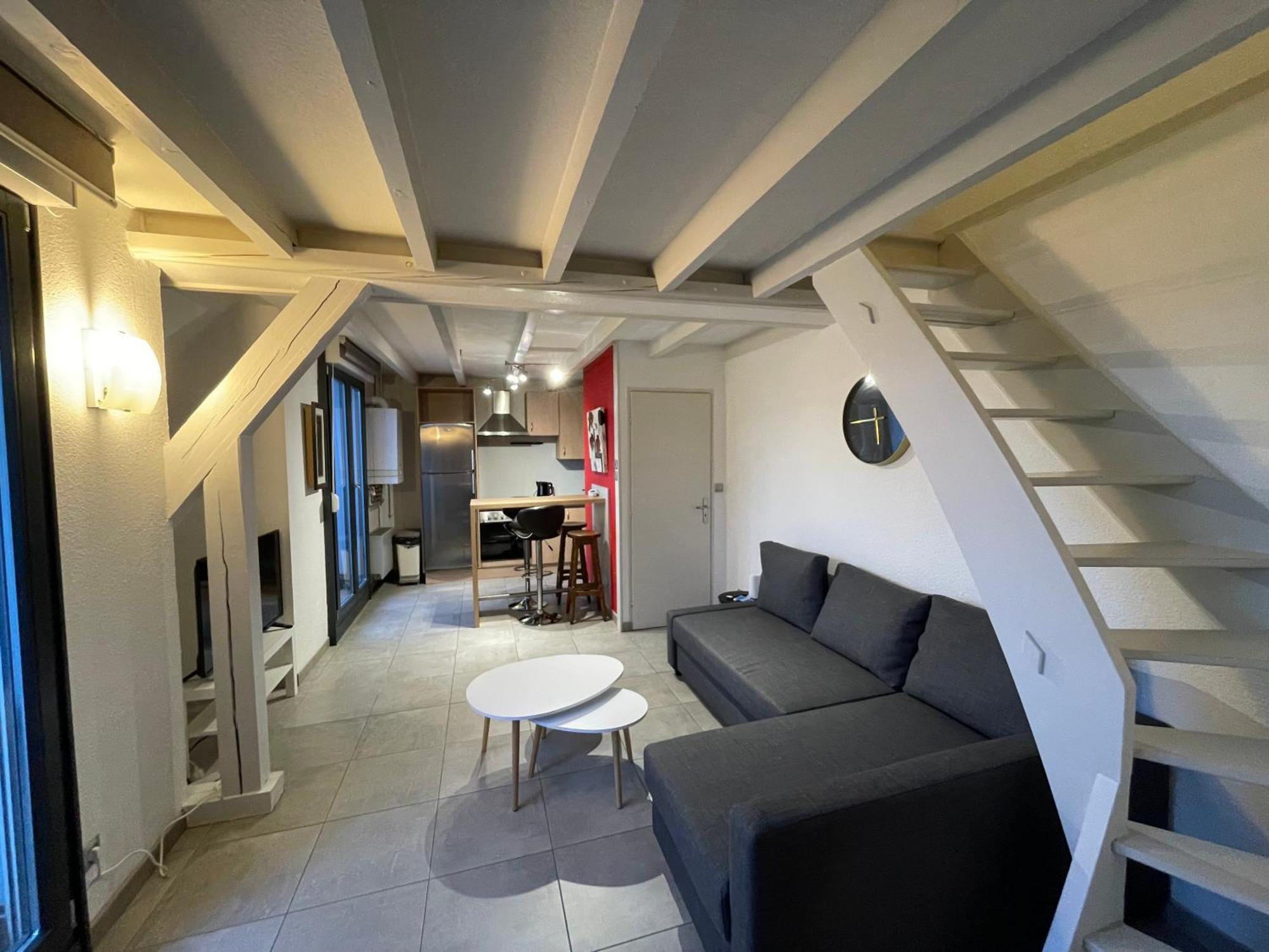 Fathala - Appartement Lumineux En Dernier Etage - Face A La Gare Routiere Sarrebourg Exteriör bild